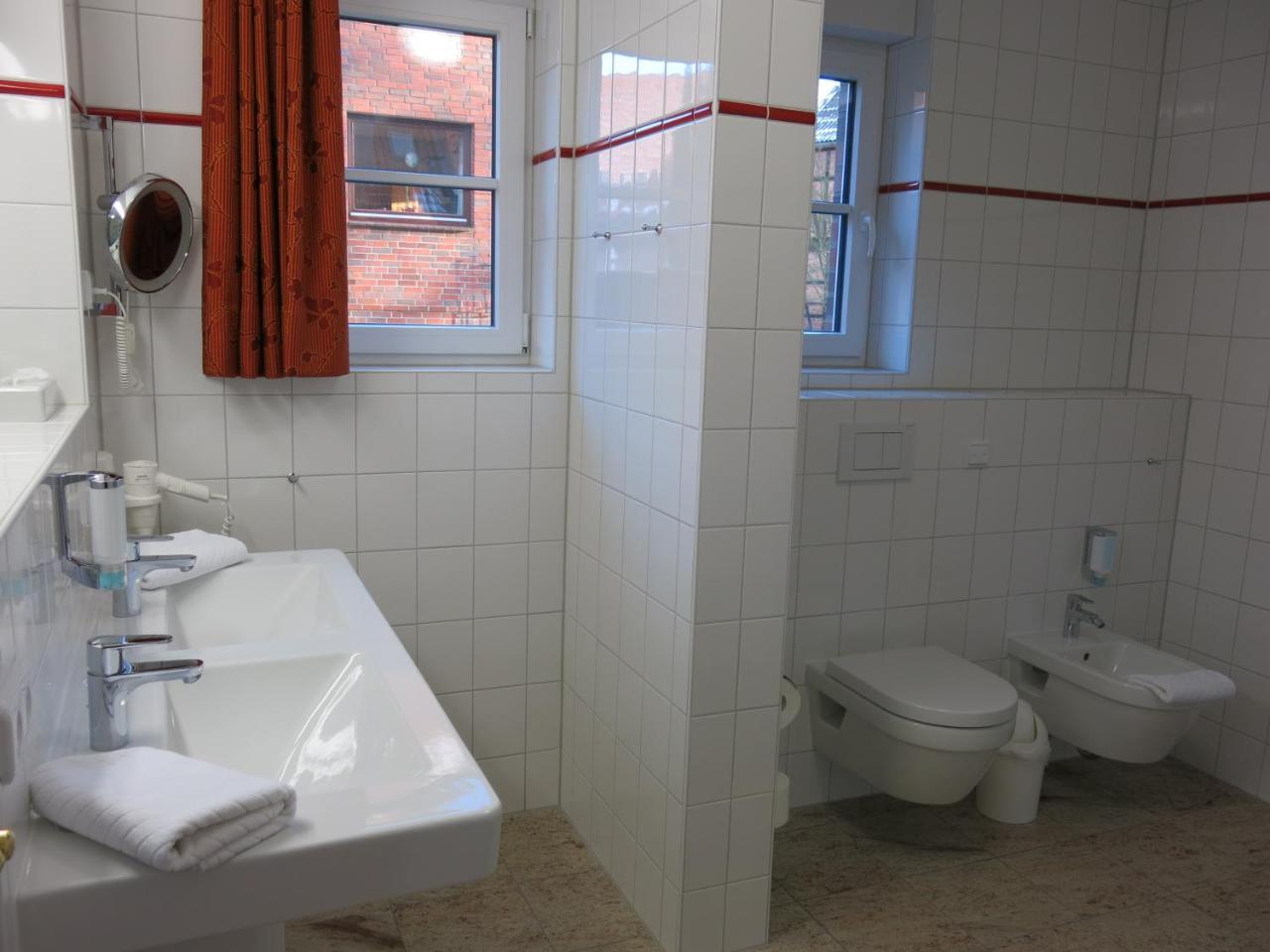 Hotel Hafen Hitzacker - Elbe מראה חיצוני תמונה